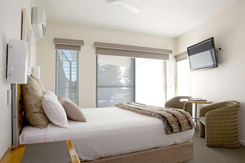 Yamba Beach Motel Buitenkant foto